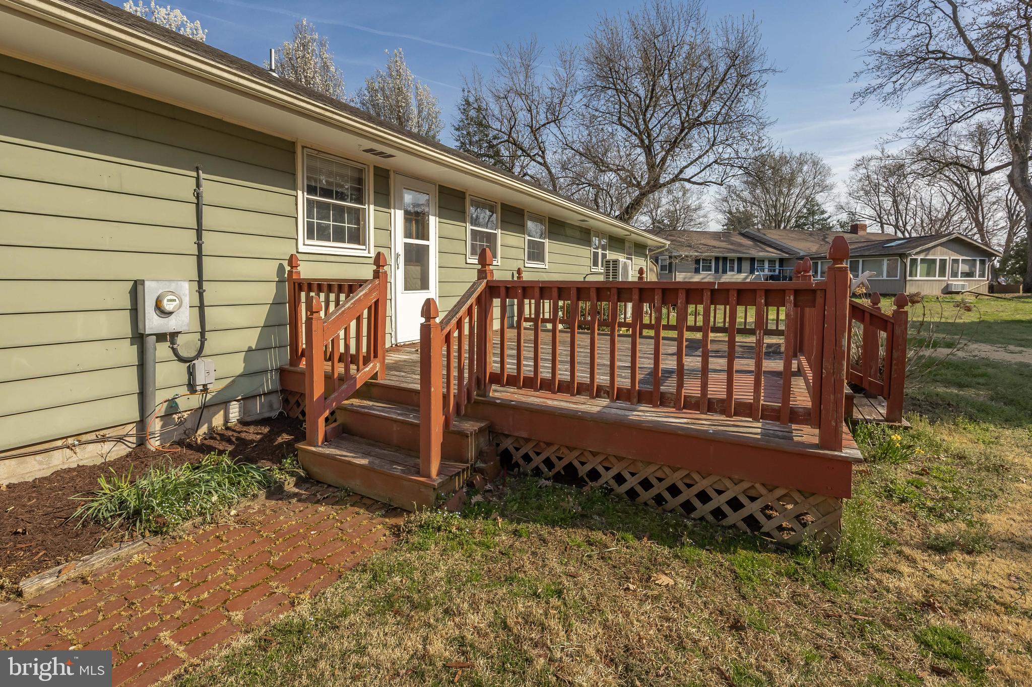 HERITAGE VILLAGE - Residential