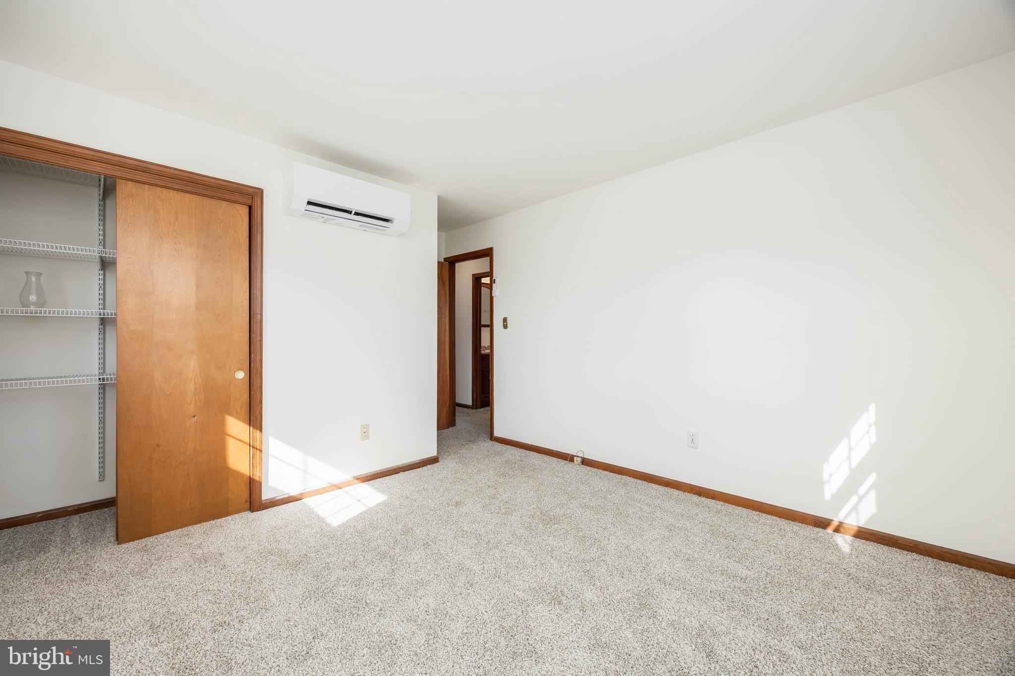 HERITAGE VILLAGE - Residential