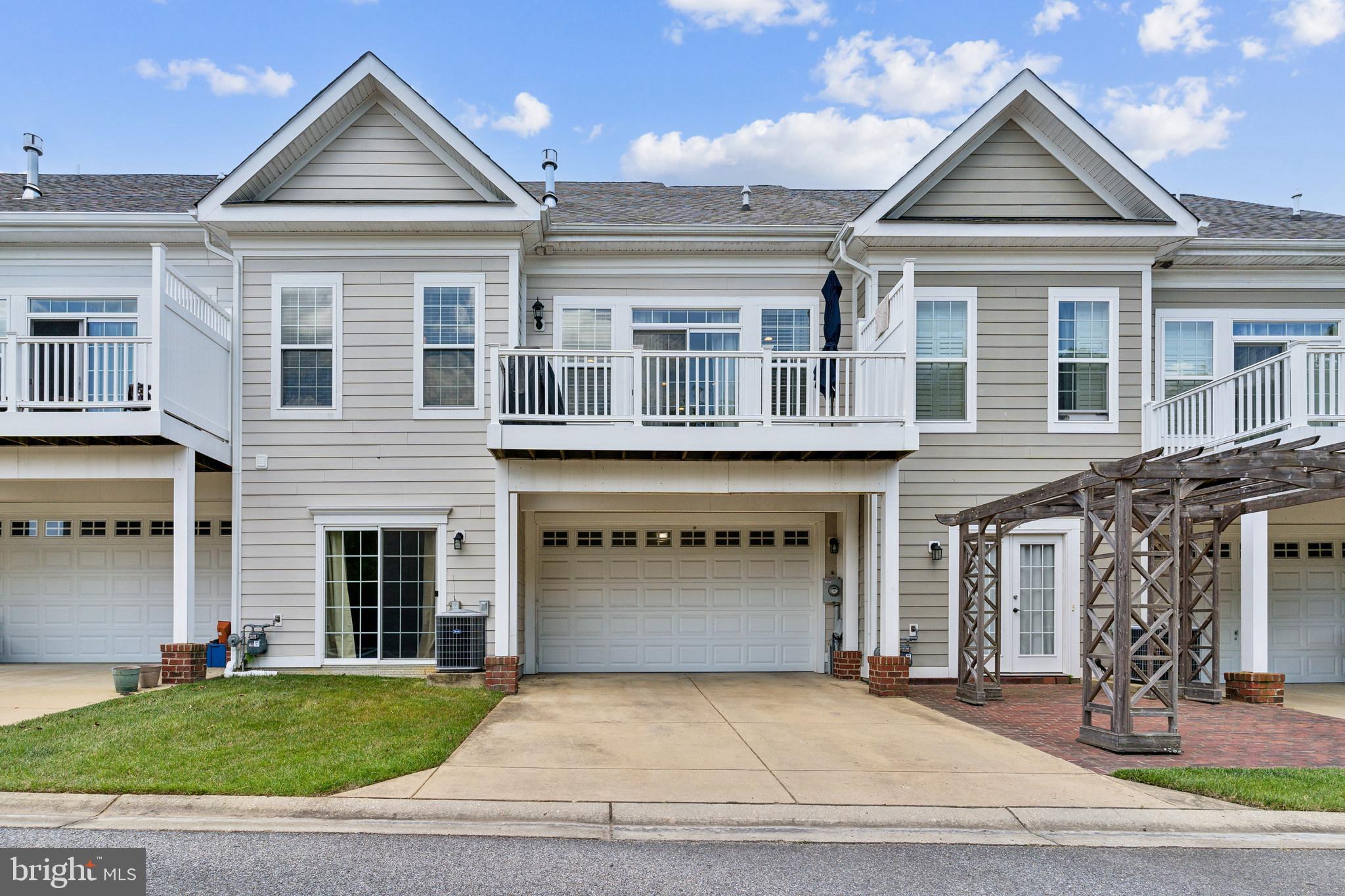 THE VIL OF STEEPLECHASE - Residential