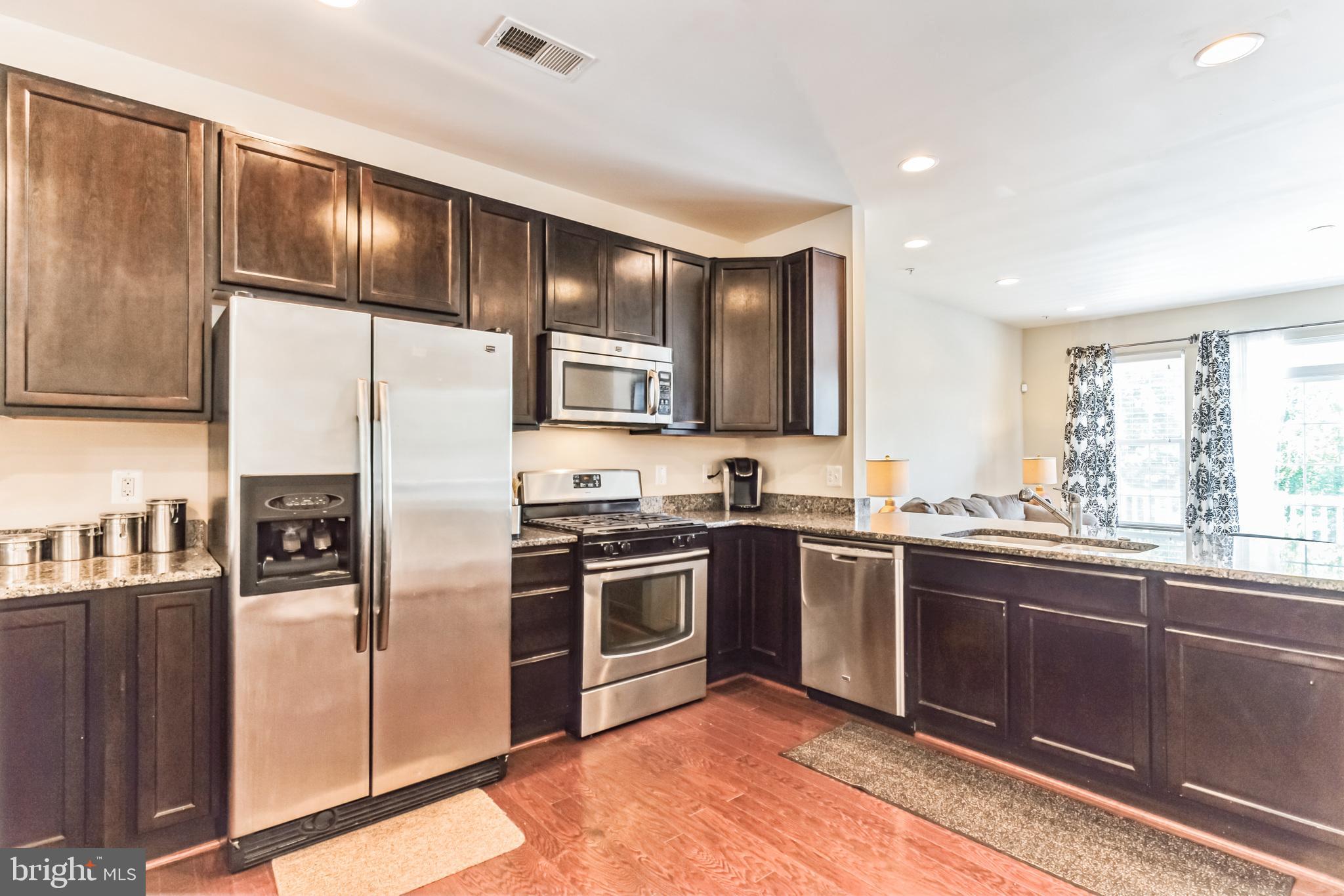 THE VIL OF STEEPLECHASE - Residential