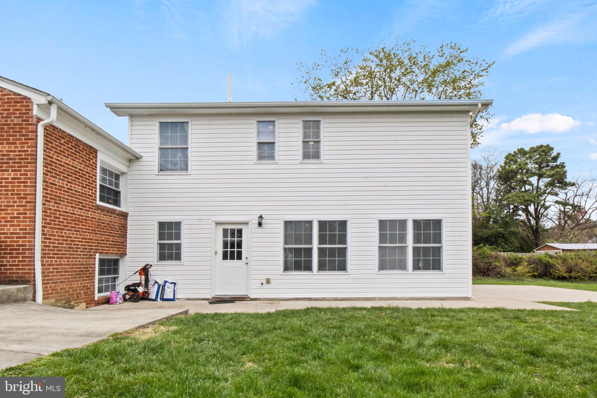 GROVETON HEIGHTS - Residential Lease