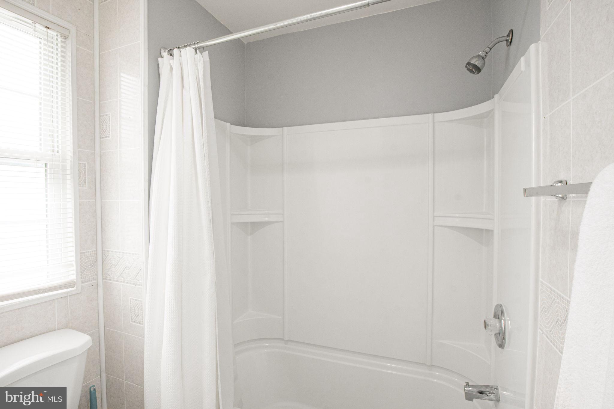 GROVETON HEIGHTS - Residential Lease