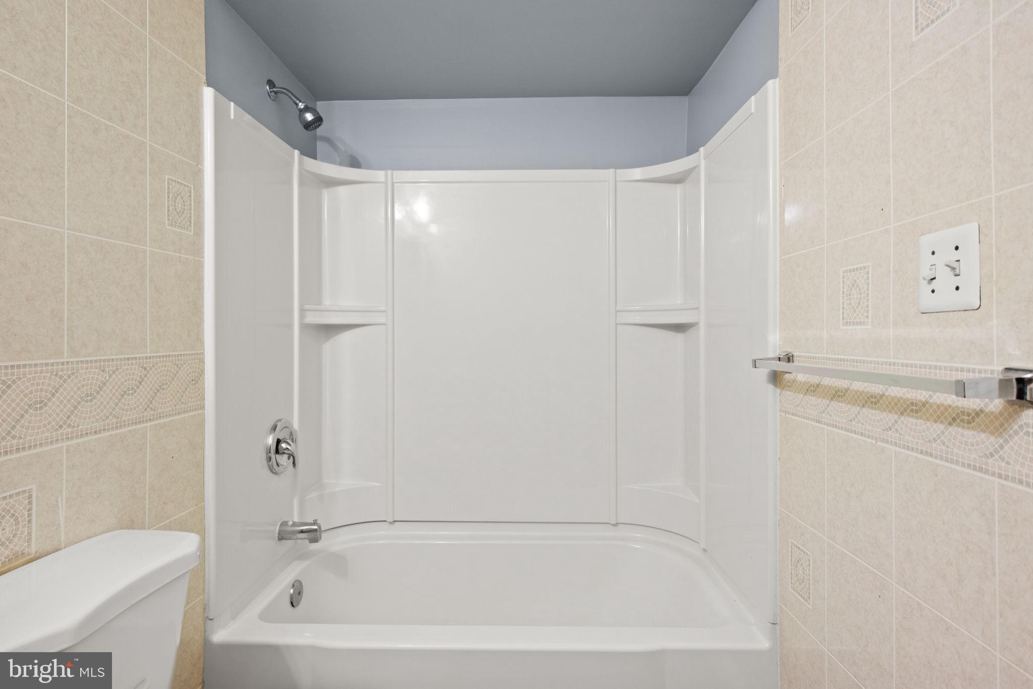 GROVETON HEIGHTS - Residential Lease