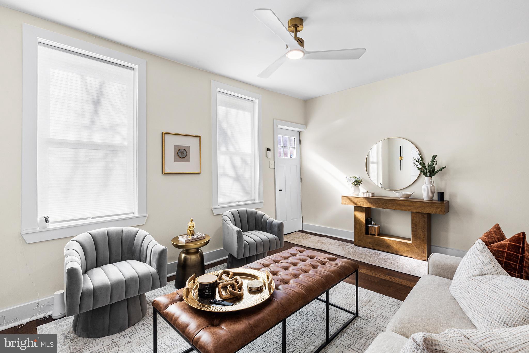 EAST KENSINGTON - Residential