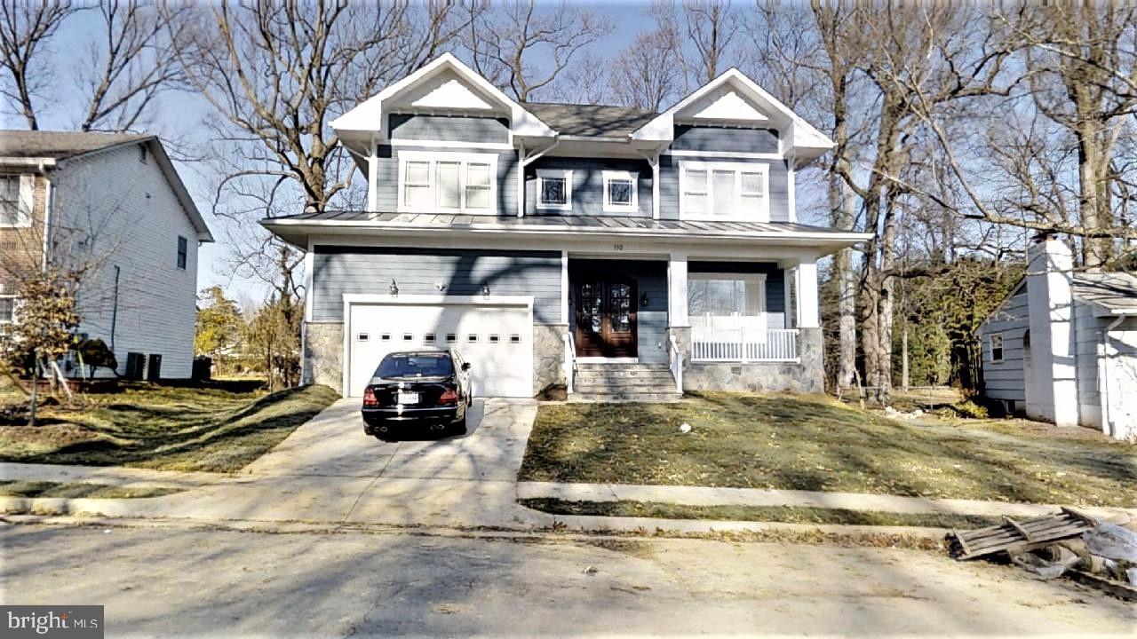 VIENNA WOODS - Residential