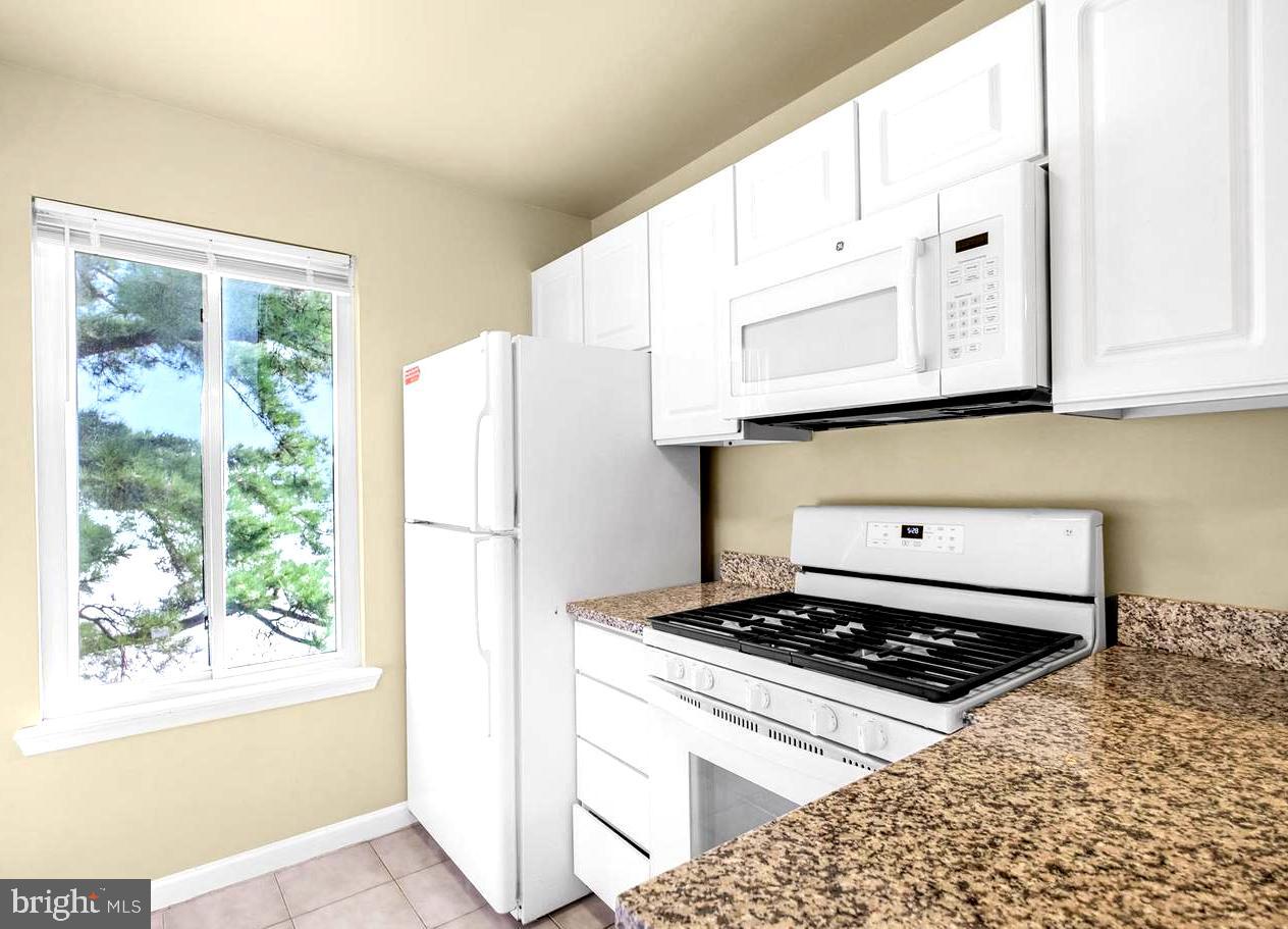 4709 TECUMSEH STREET 302