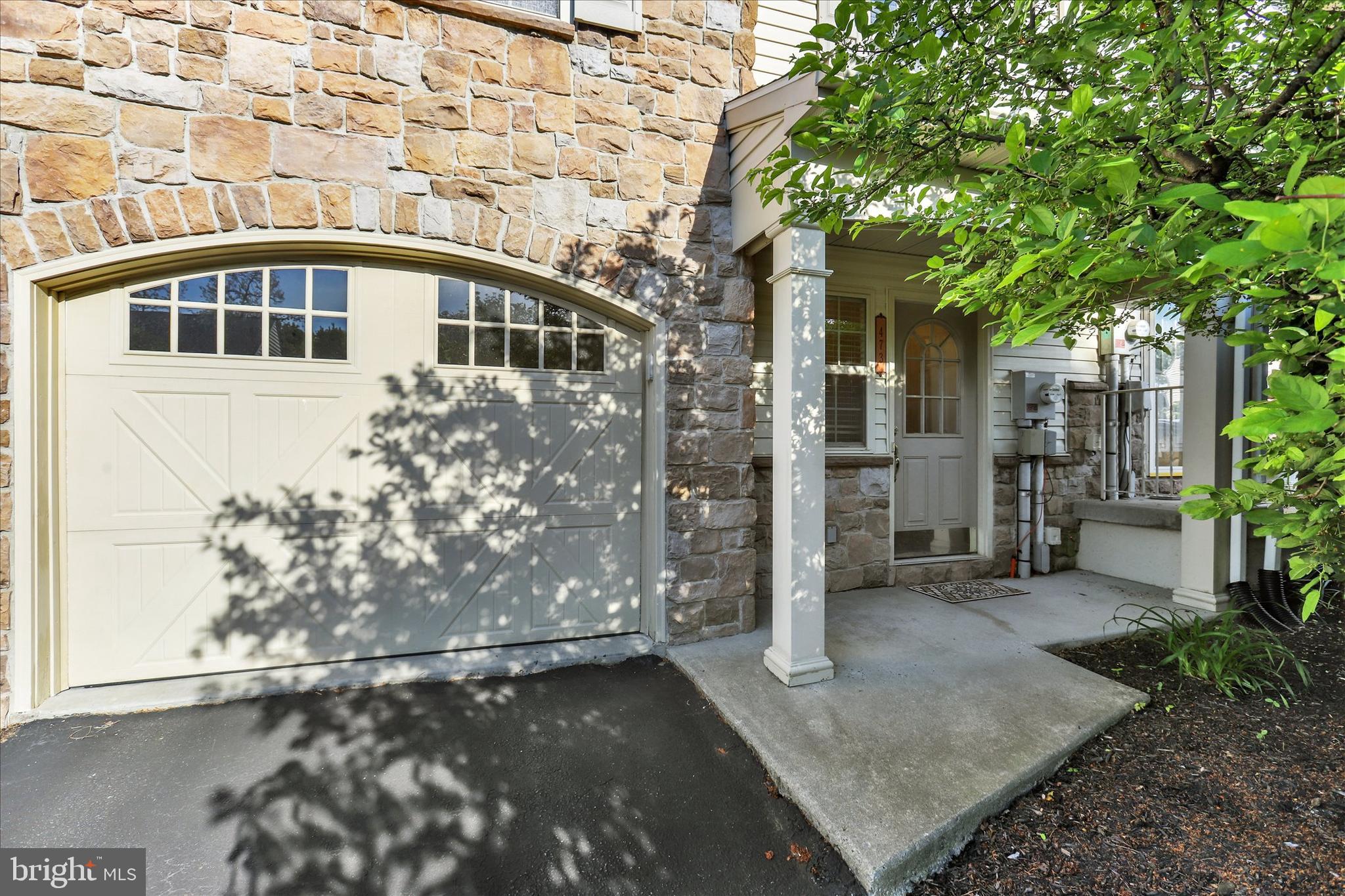 473 NURSERY DRIVE DRIVE N