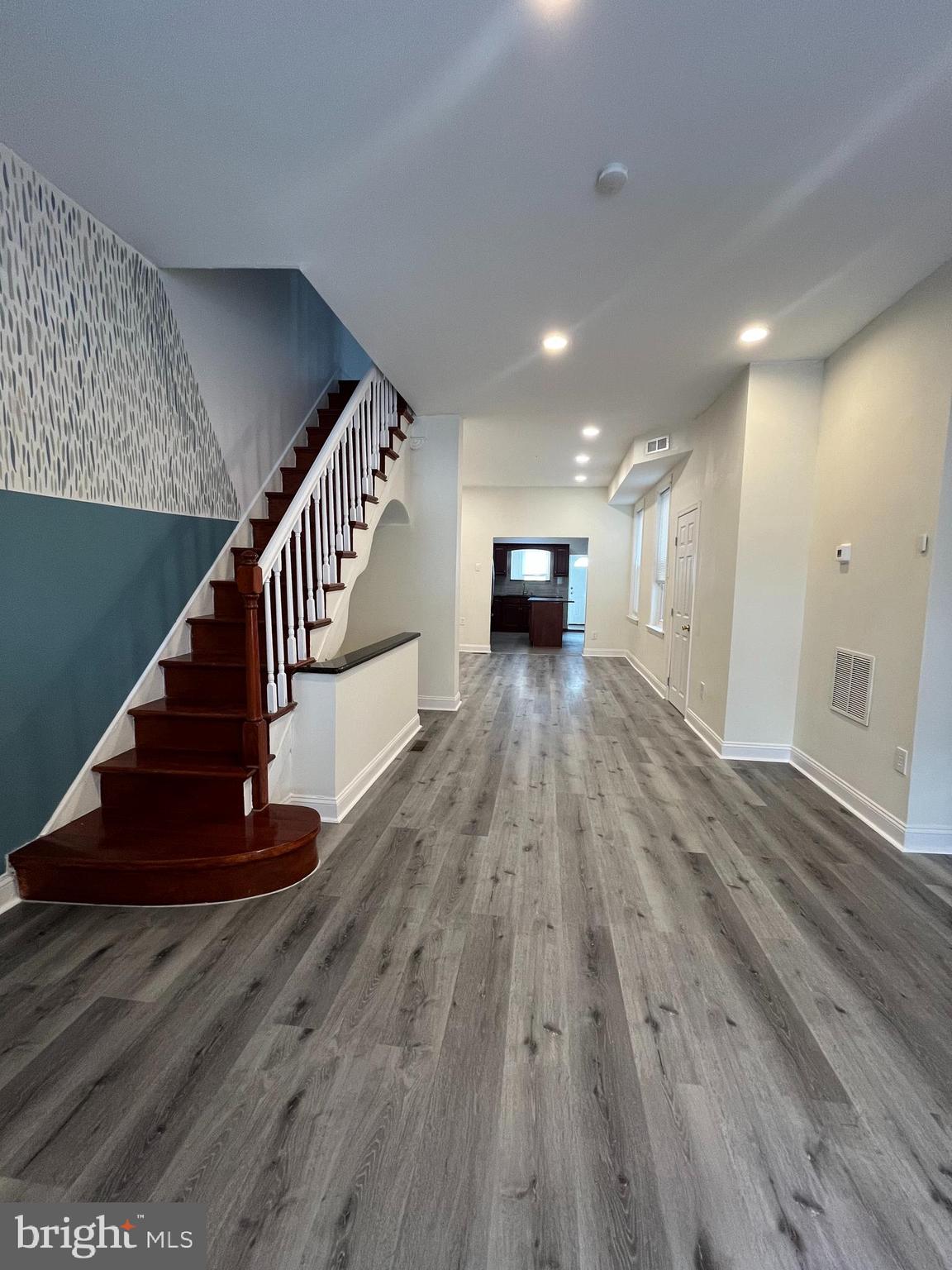 GRADUATE HOSPITAL - Residential Lease