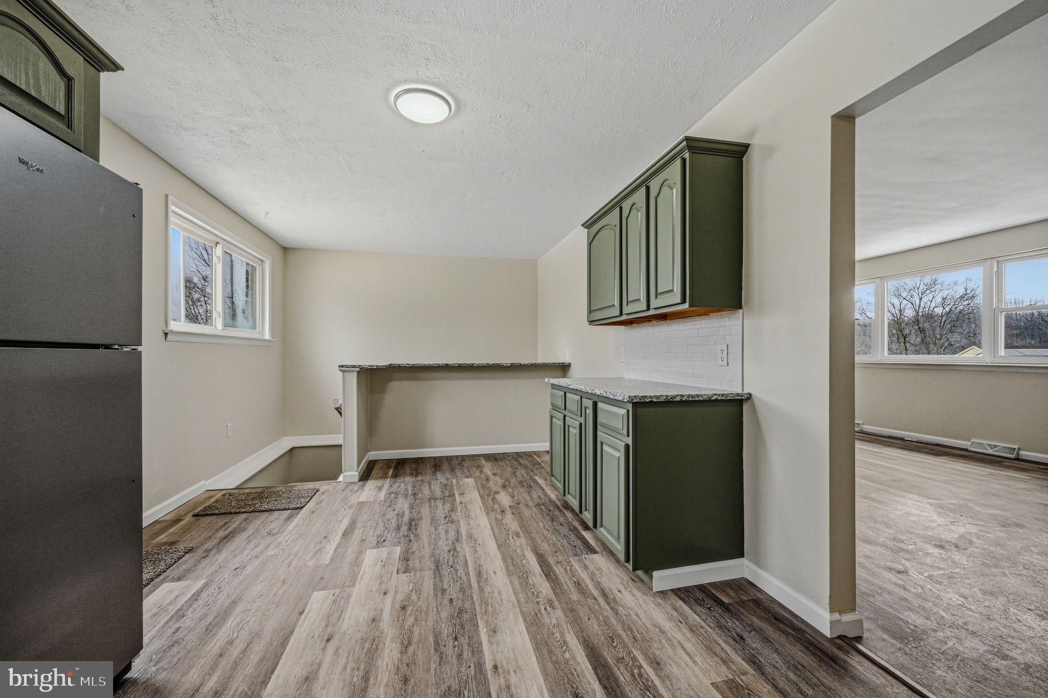 IVY RIDGE - Residential