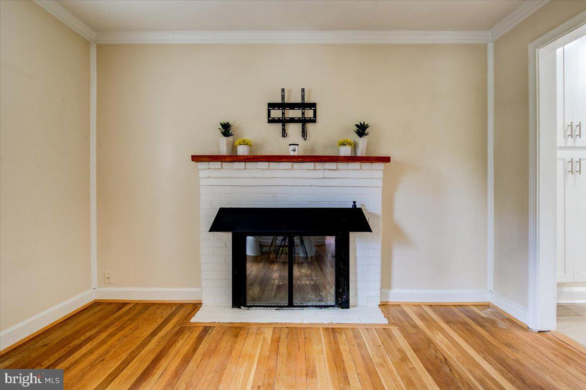 KENSINGTON - Residential Lease