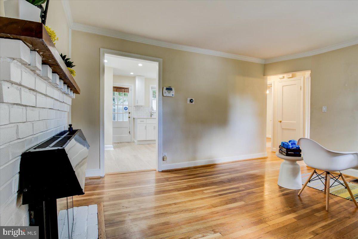 KENSINGTON - Residential Lease