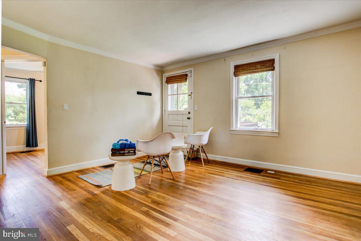 KENSINGTON - Residential Lease