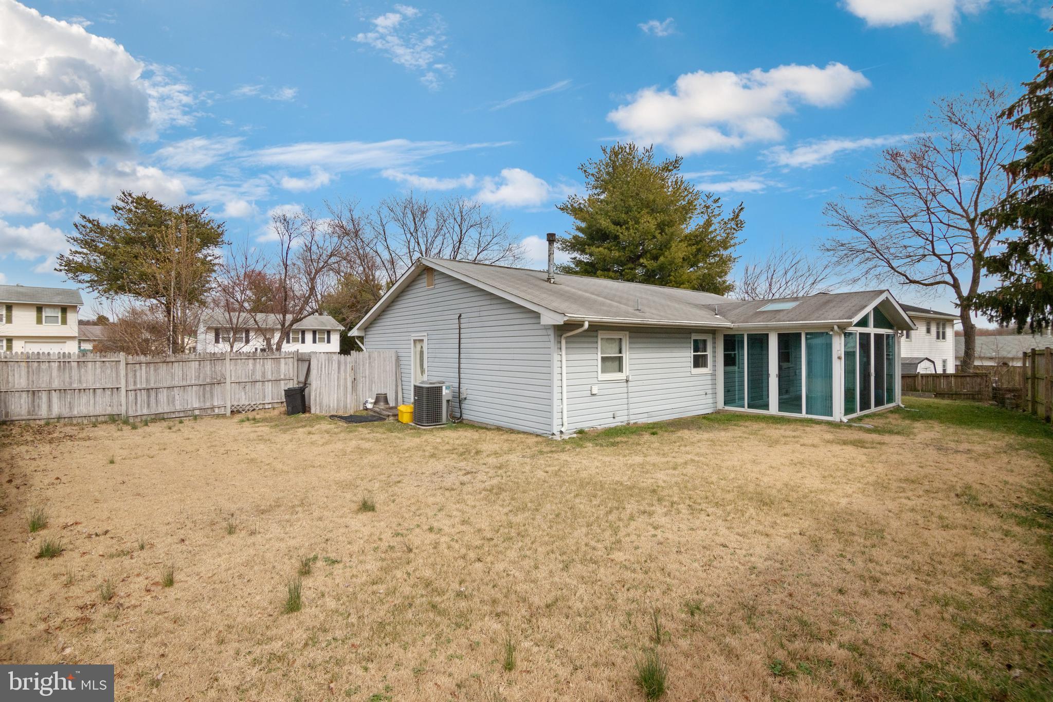 PROVINCES - Residential