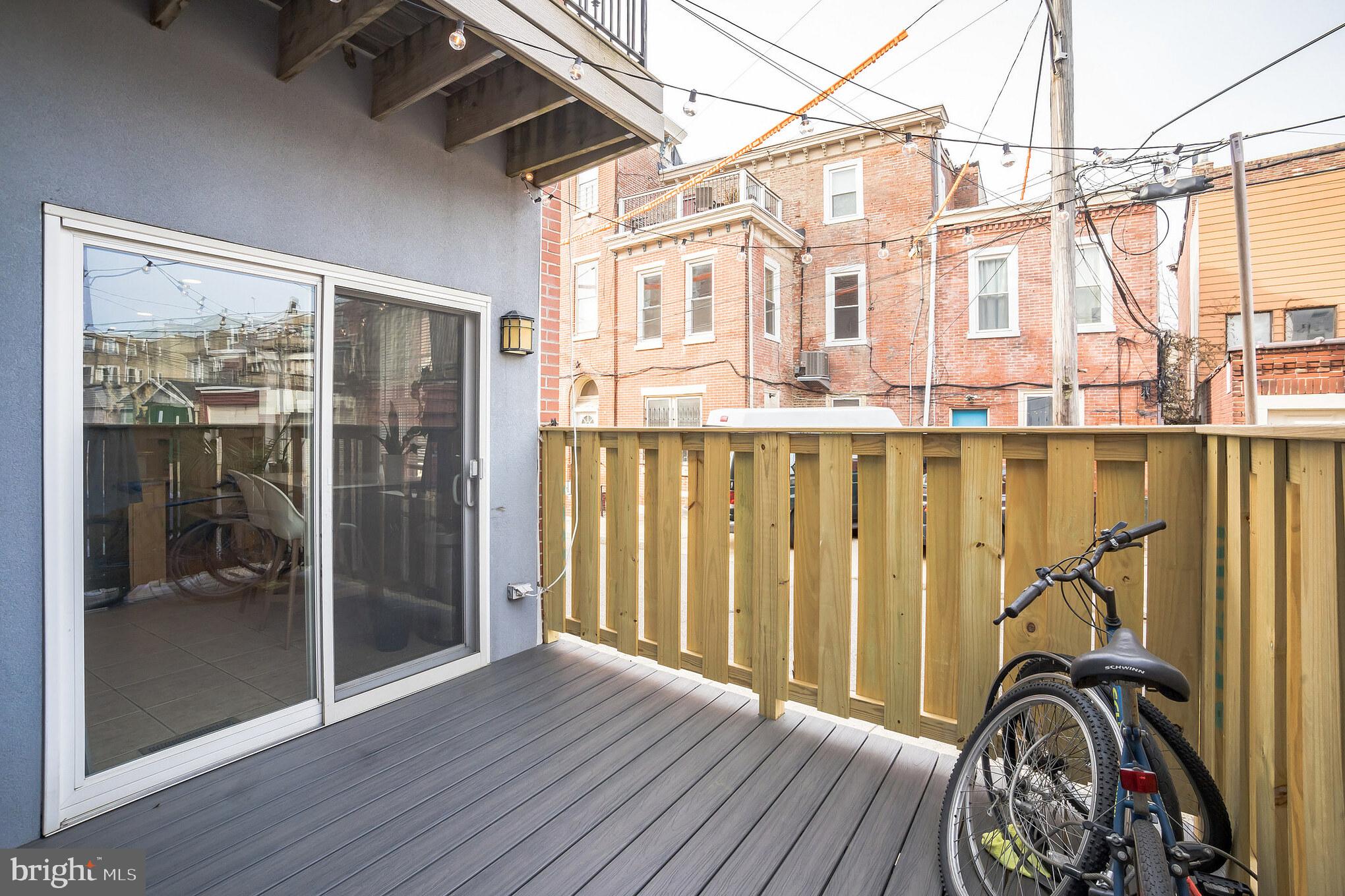 ART MUSEUM AREA - Residential Lease