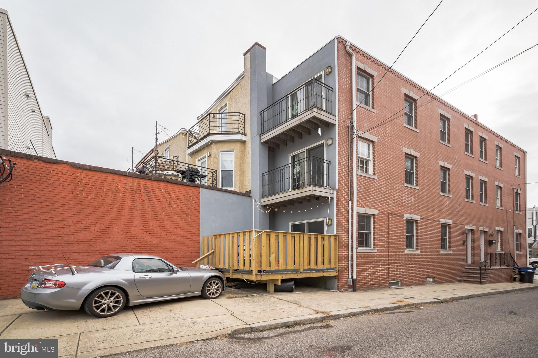 ART MUSEUM AREA - Residential Lease