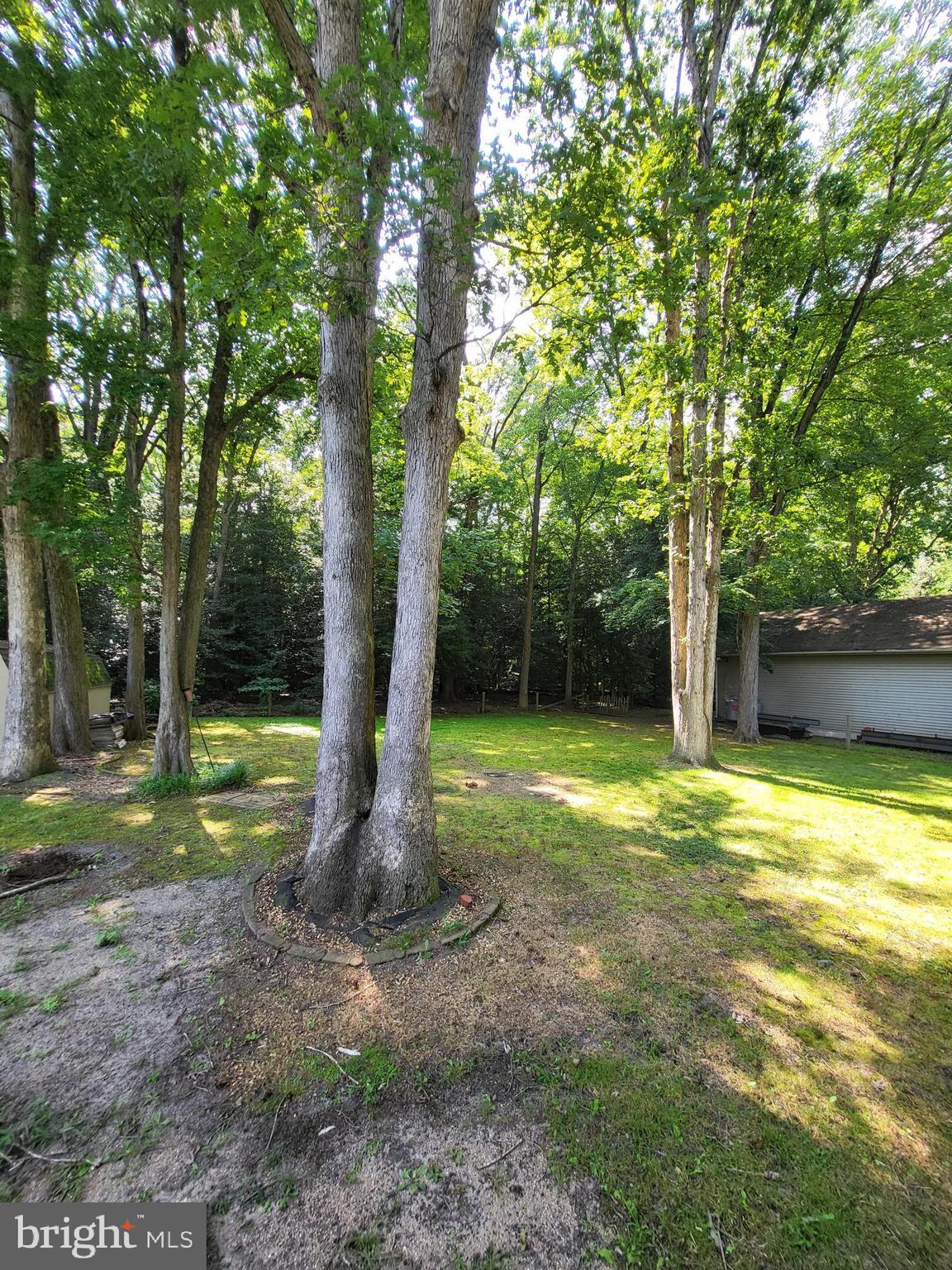 BEAVER RUN MANOR - Residential