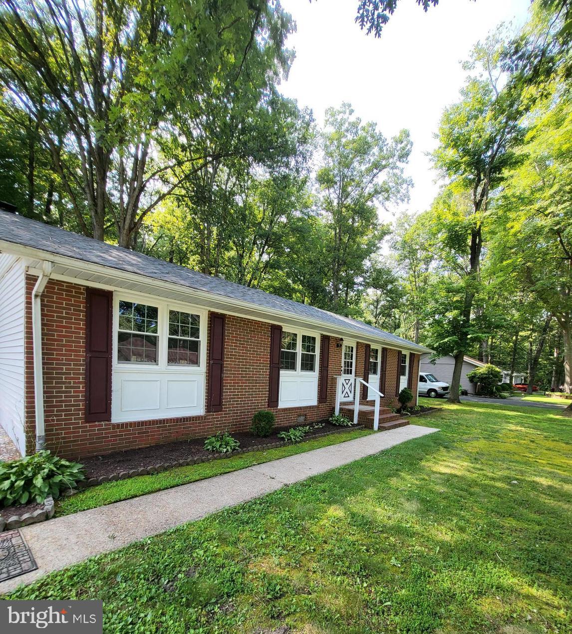 BEAVER RUN MANOR - Residential