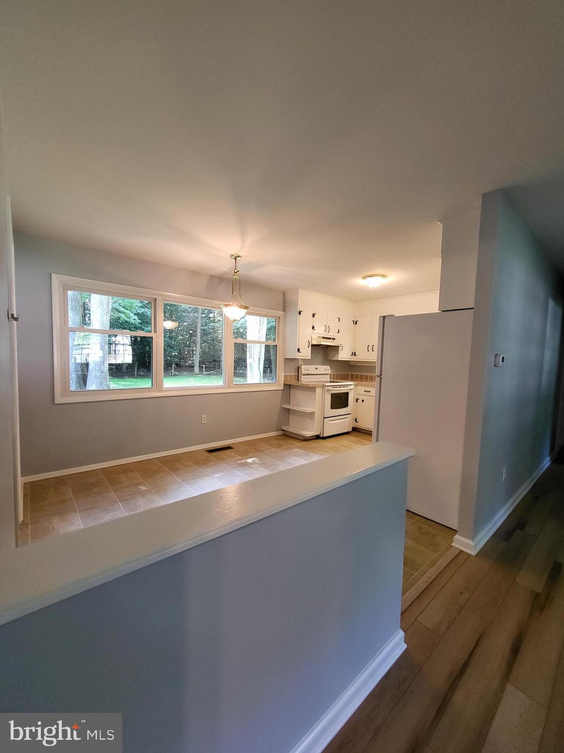 BEAVER RUN MANOR - Residential