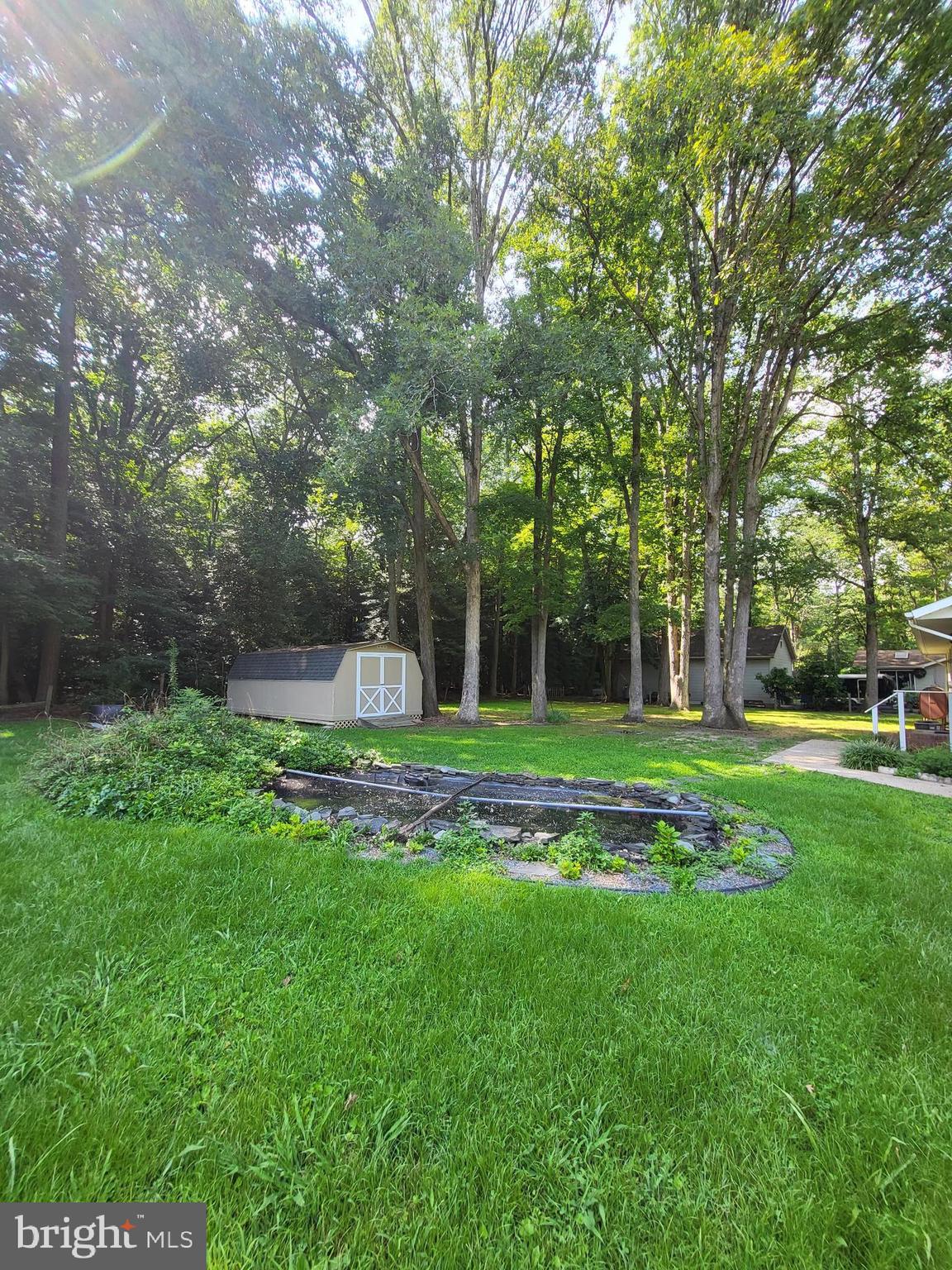 BEAVER RUN MANOR - Residential