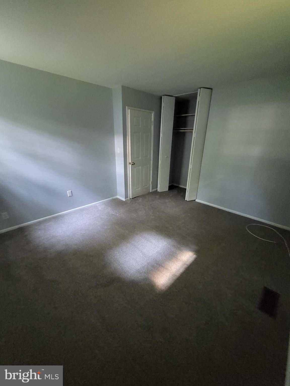 BEAVER RUN MANOR - Residential