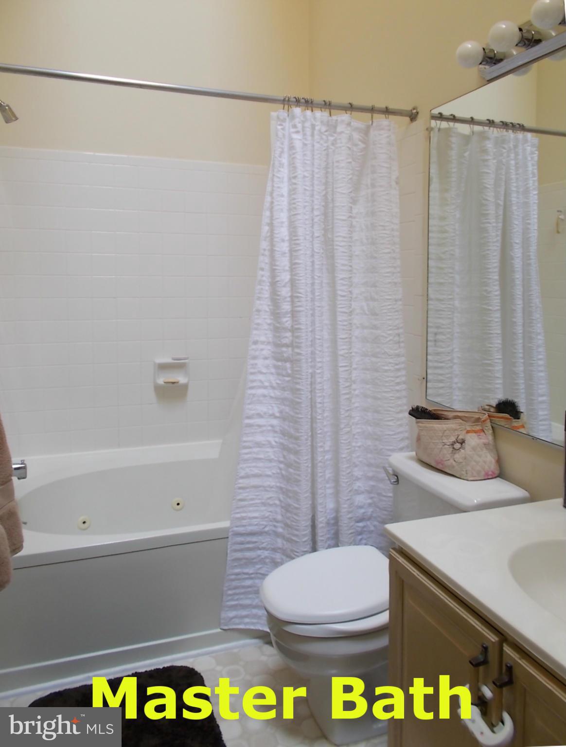 KINGSTOWNE - Residential Lease