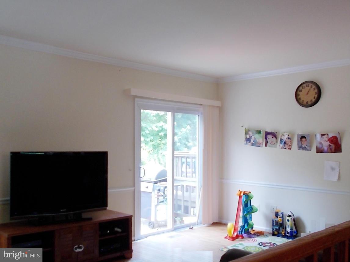 KINGSTOWNE - Residential Lease