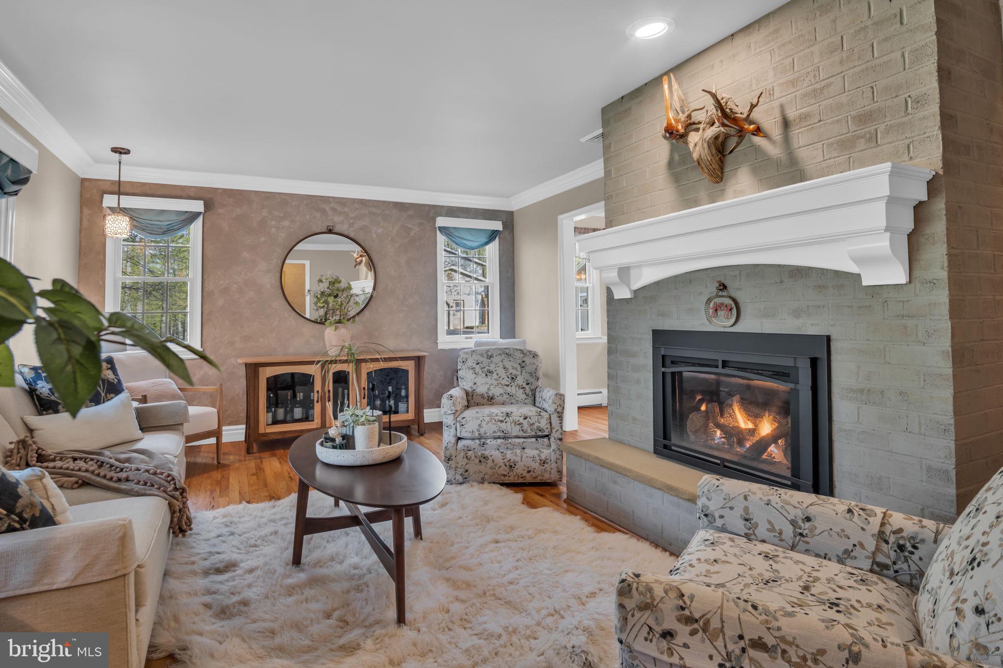 WHITE ROCK ACRES - Residential