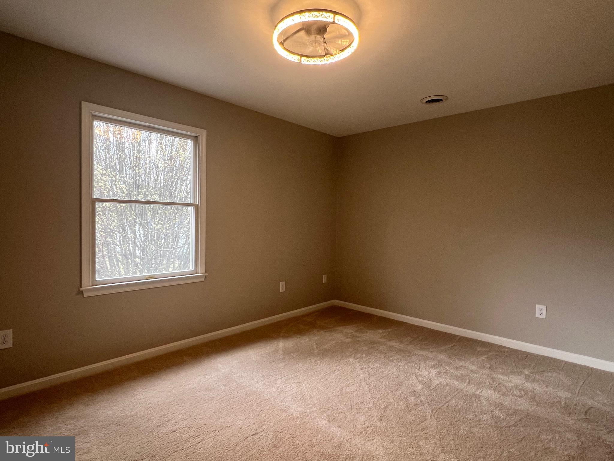 LEES GLEN - Residential