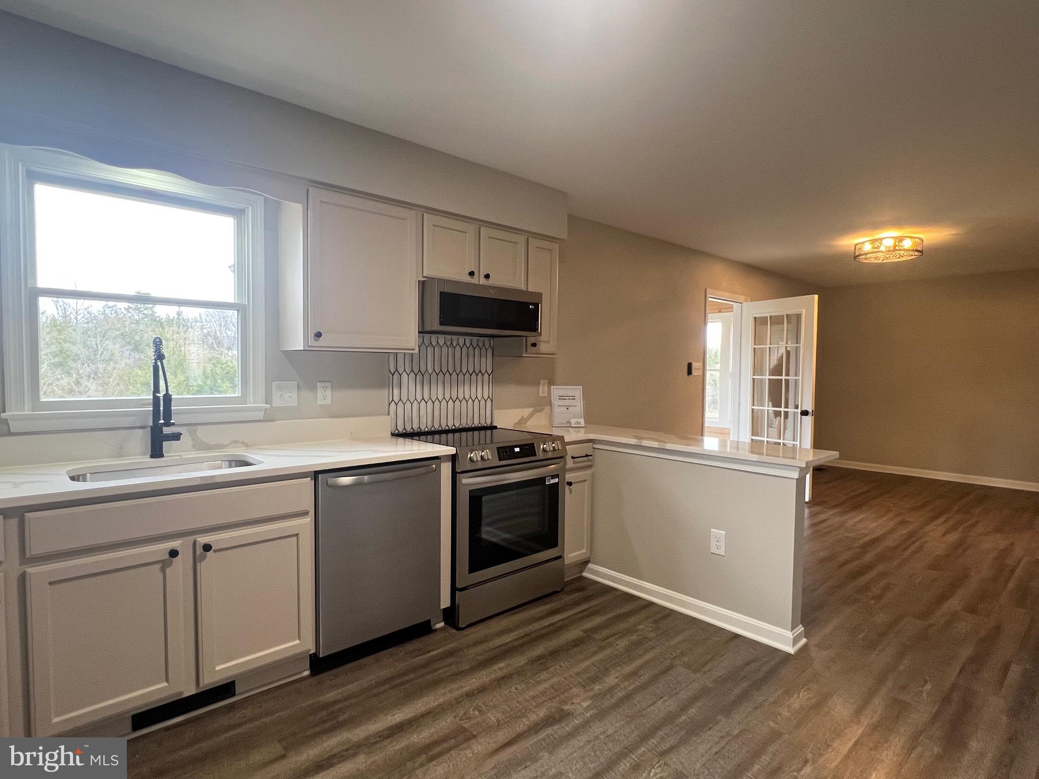 LEES GLEN - Residential