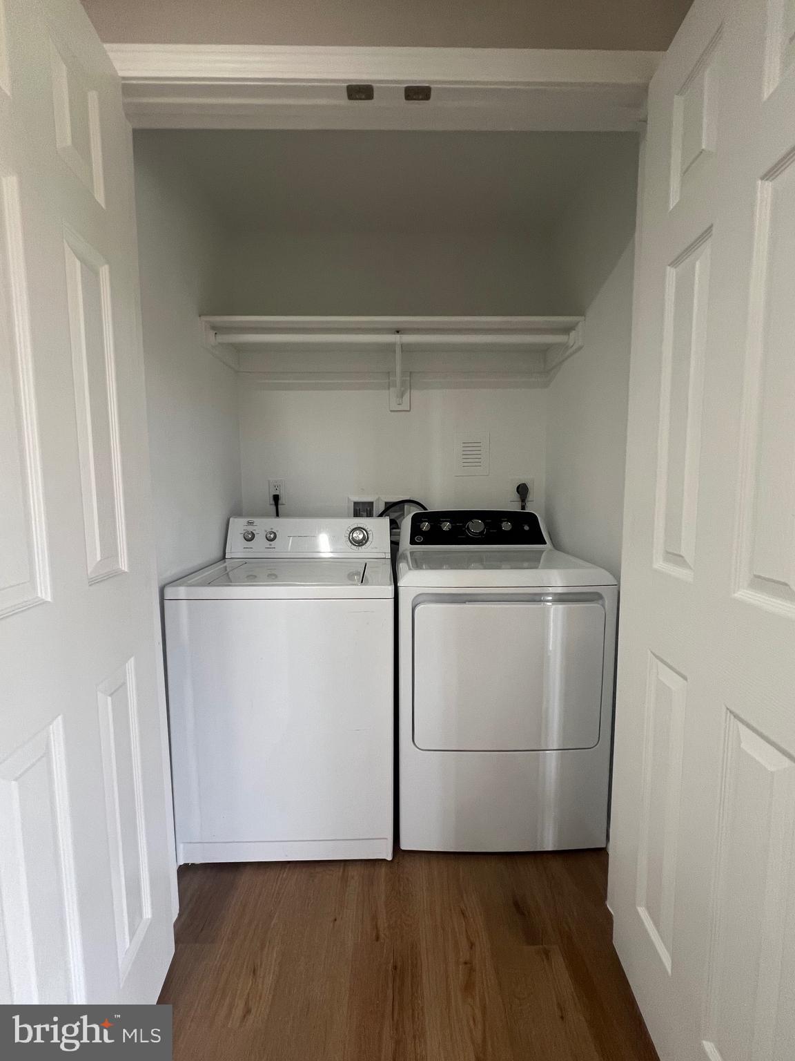 LEES GLEN - Residential