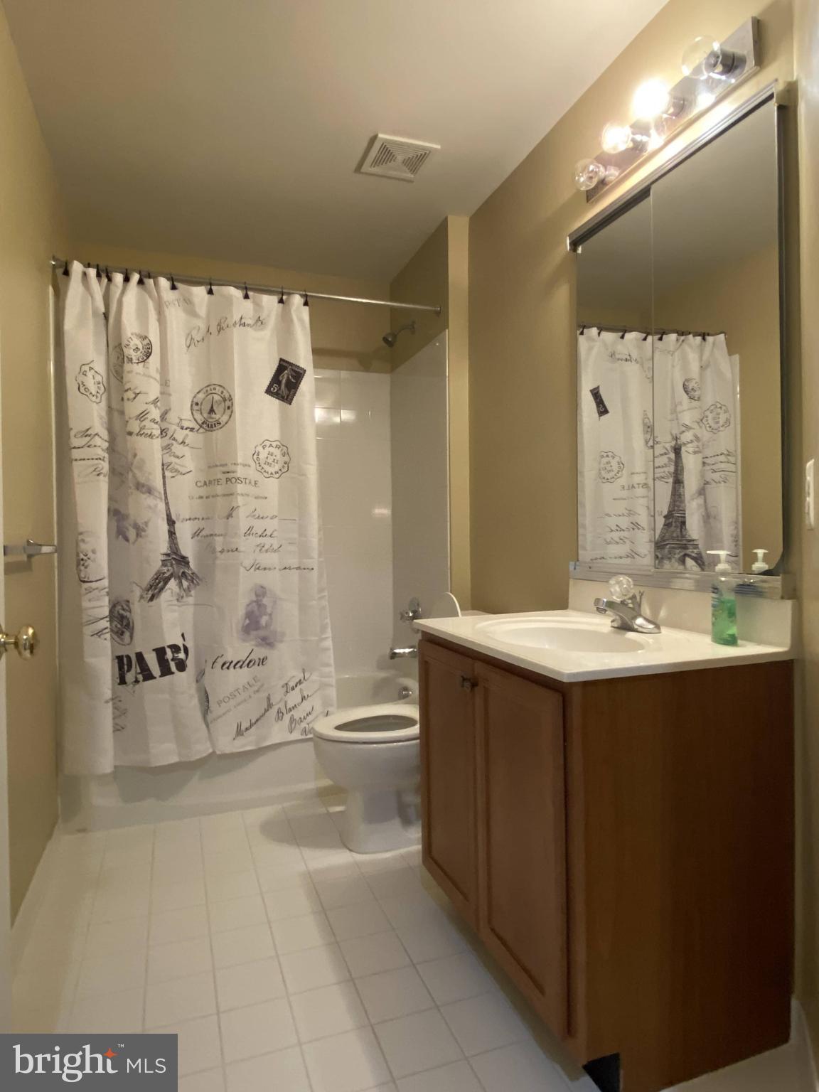 22560 SCATTERSVILLE TERRACE