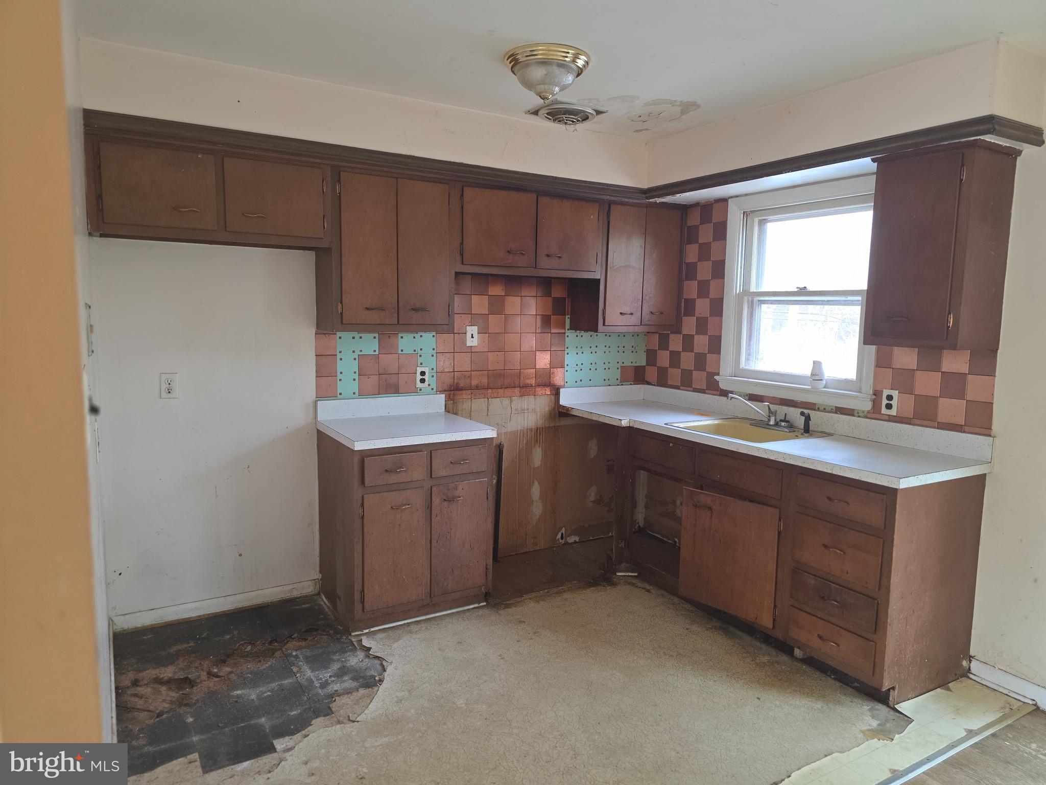 PRIMROSE ACRES - Residential