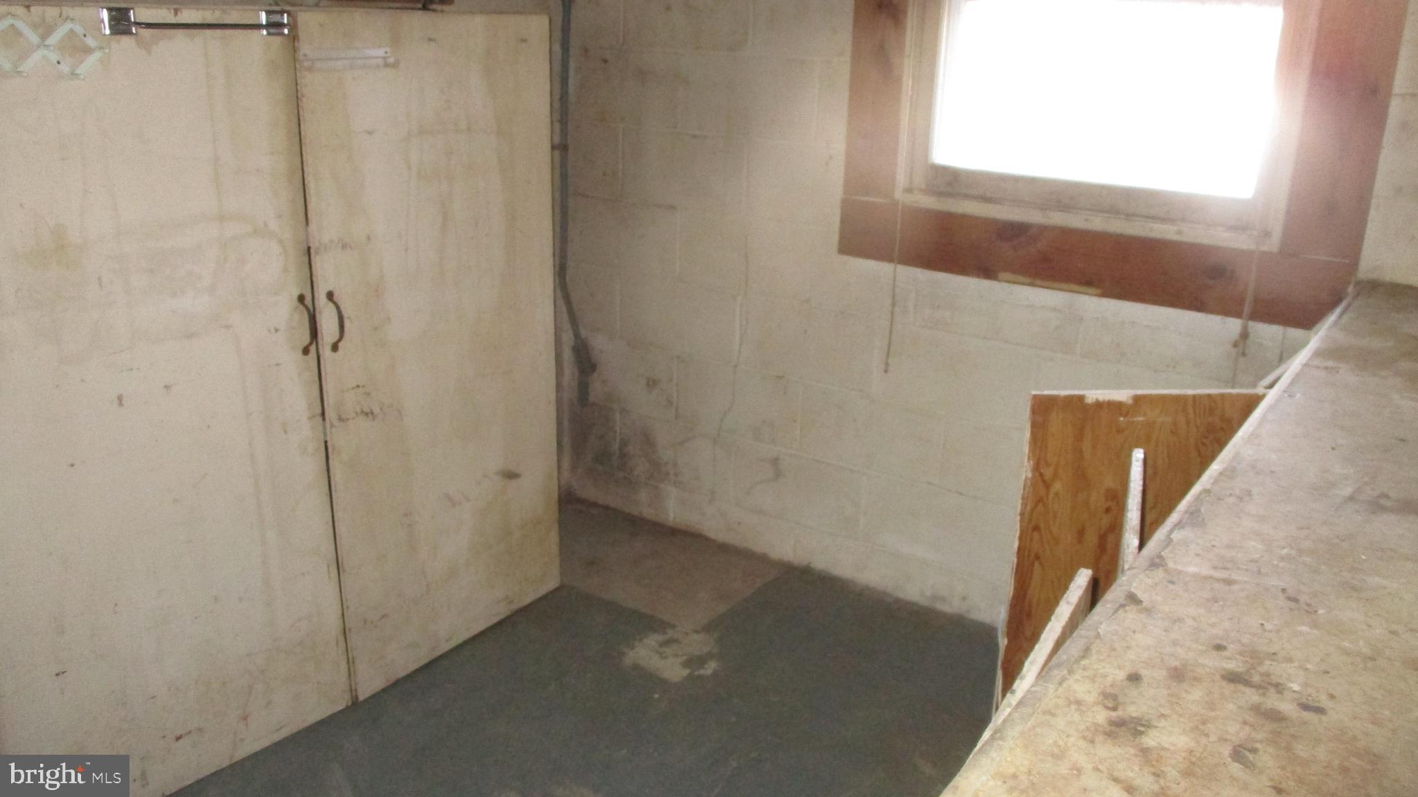 PRIMROSE ACRES - Residential