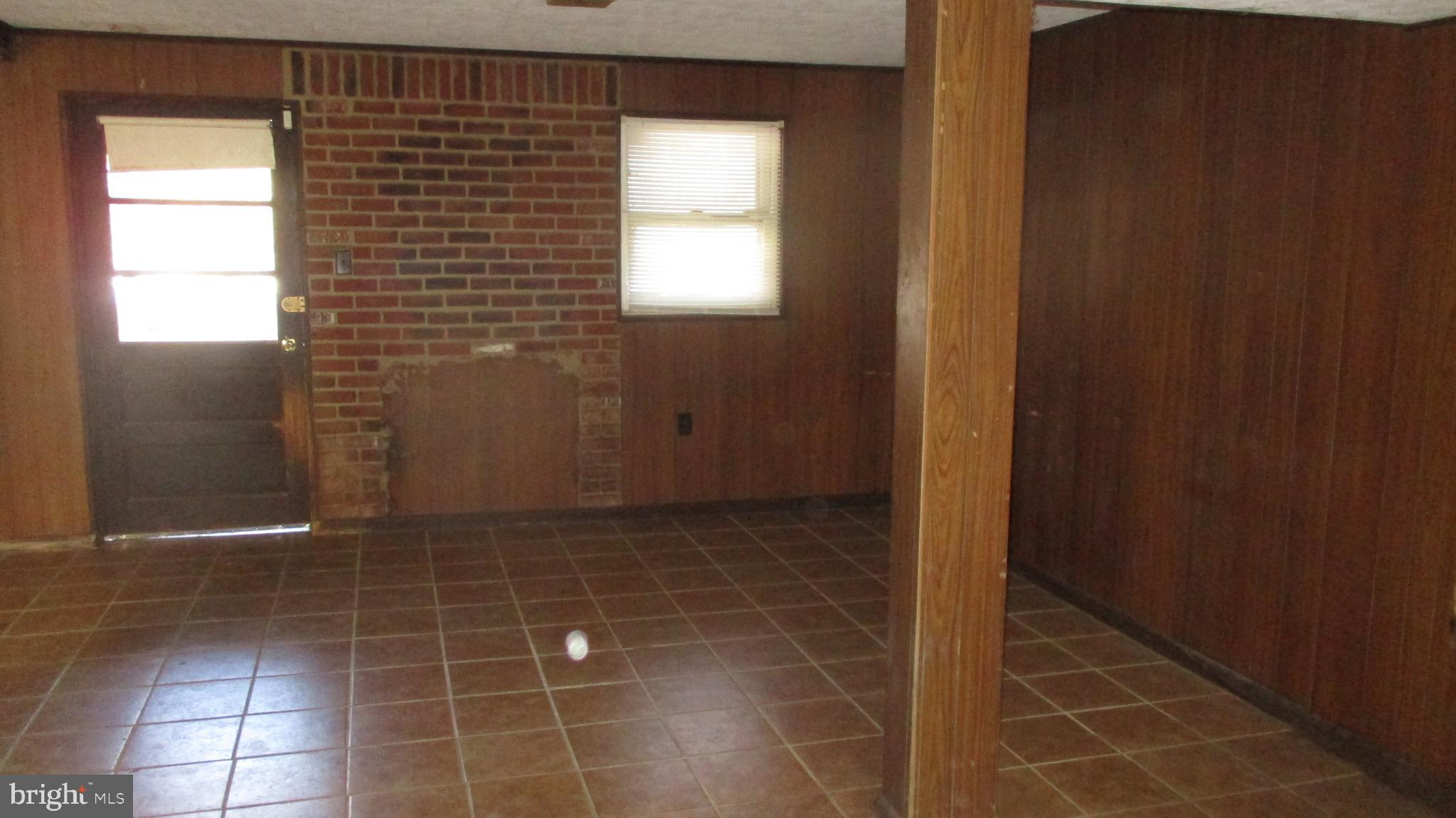 PRIMROSE ACRES - Residential