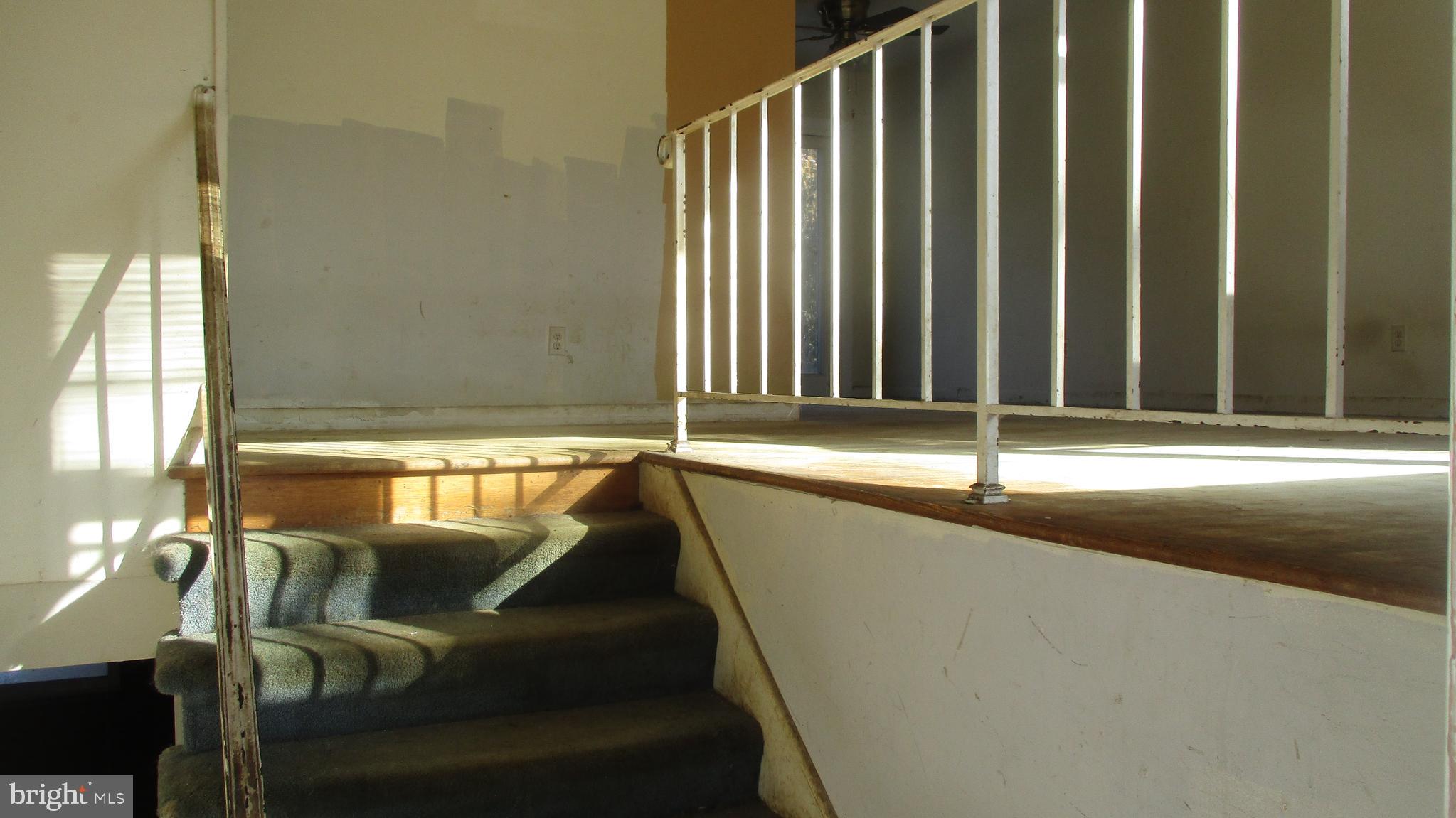 PRIMROSE ACRES - Residential