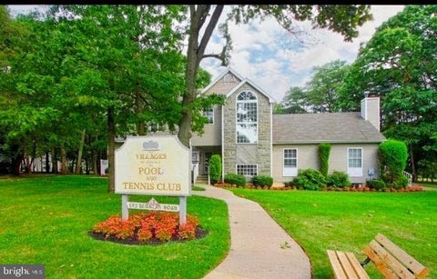 Townhouse For Sale - 1402 Tristram Circle<br/> MANTUA, NJ 08051