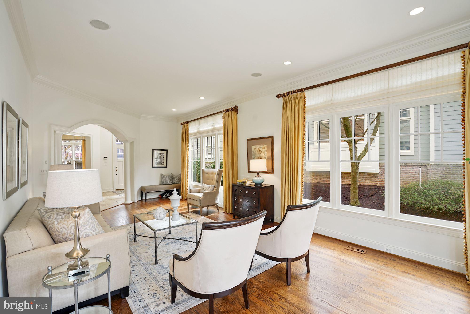 WOODMONT - Residential