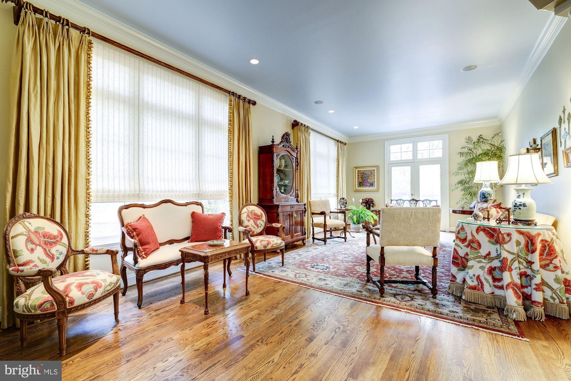 WOODMONT - Residential