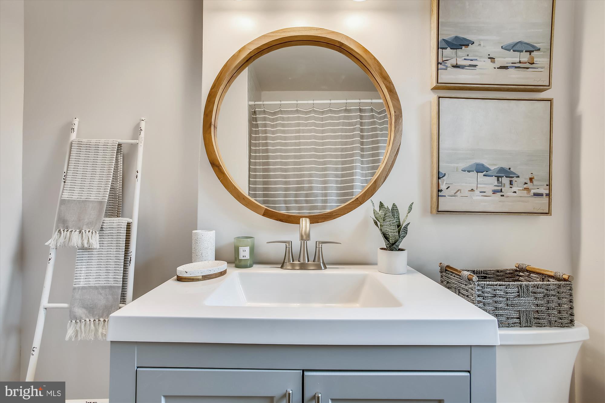 BELLE VIEW - Residential Lease