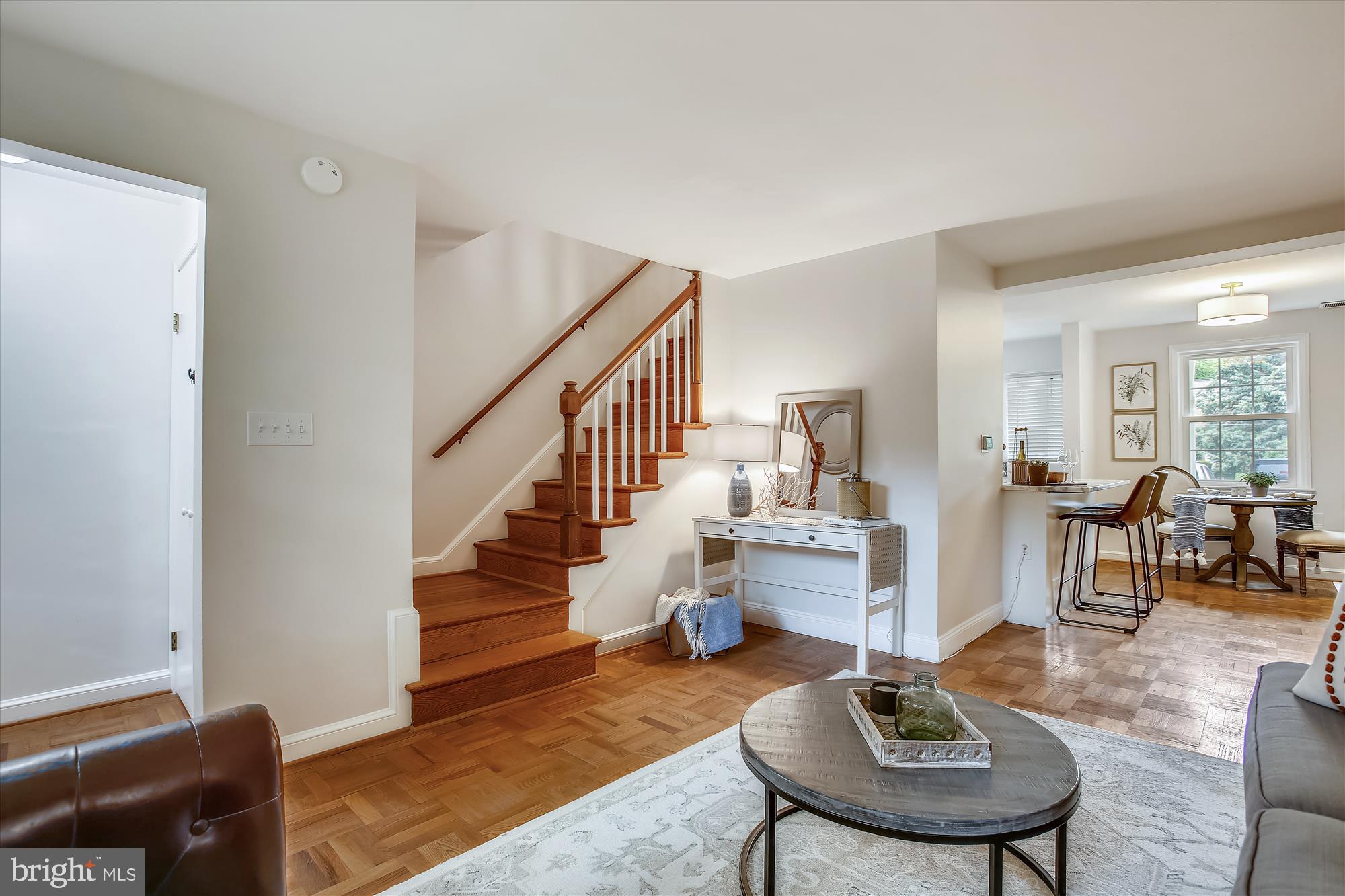 BELLE VIEW - Residential Lease