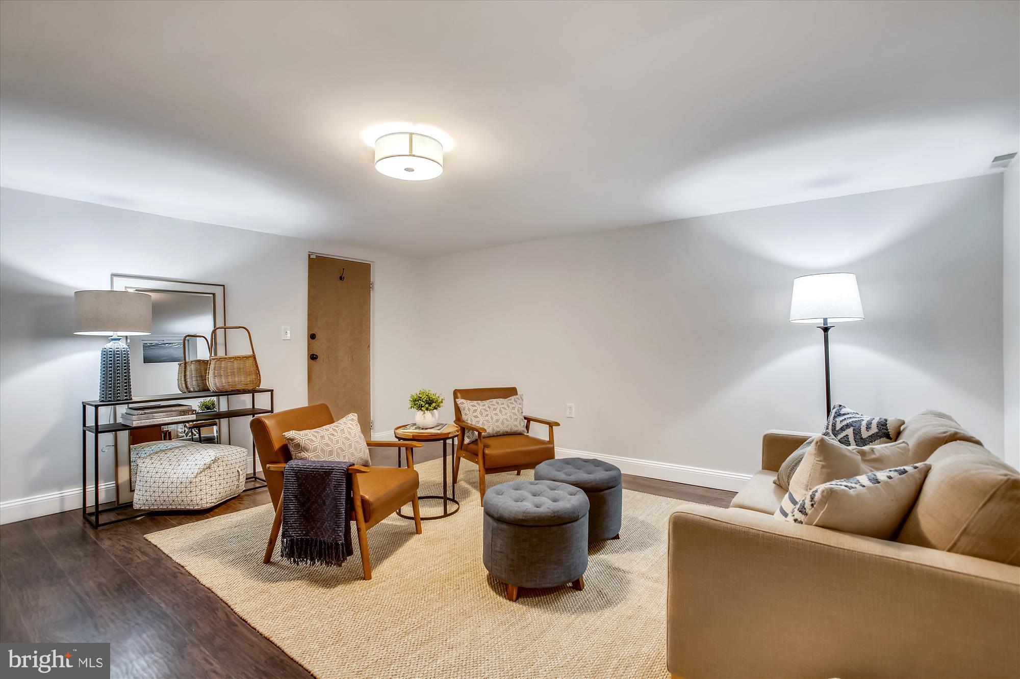 BELLE VIEW - Residential Lease