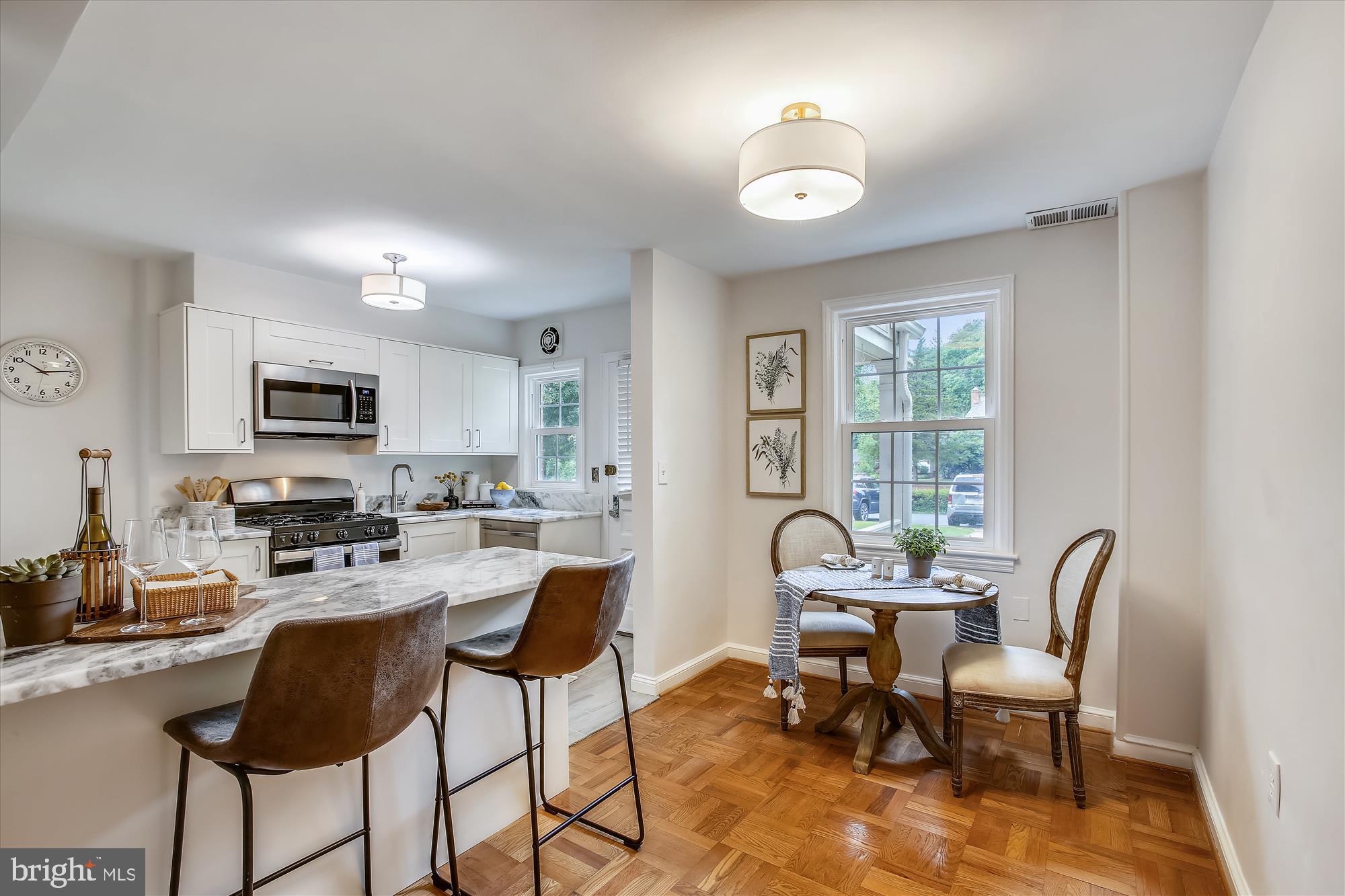 BELLE VIEW - Residential Lease