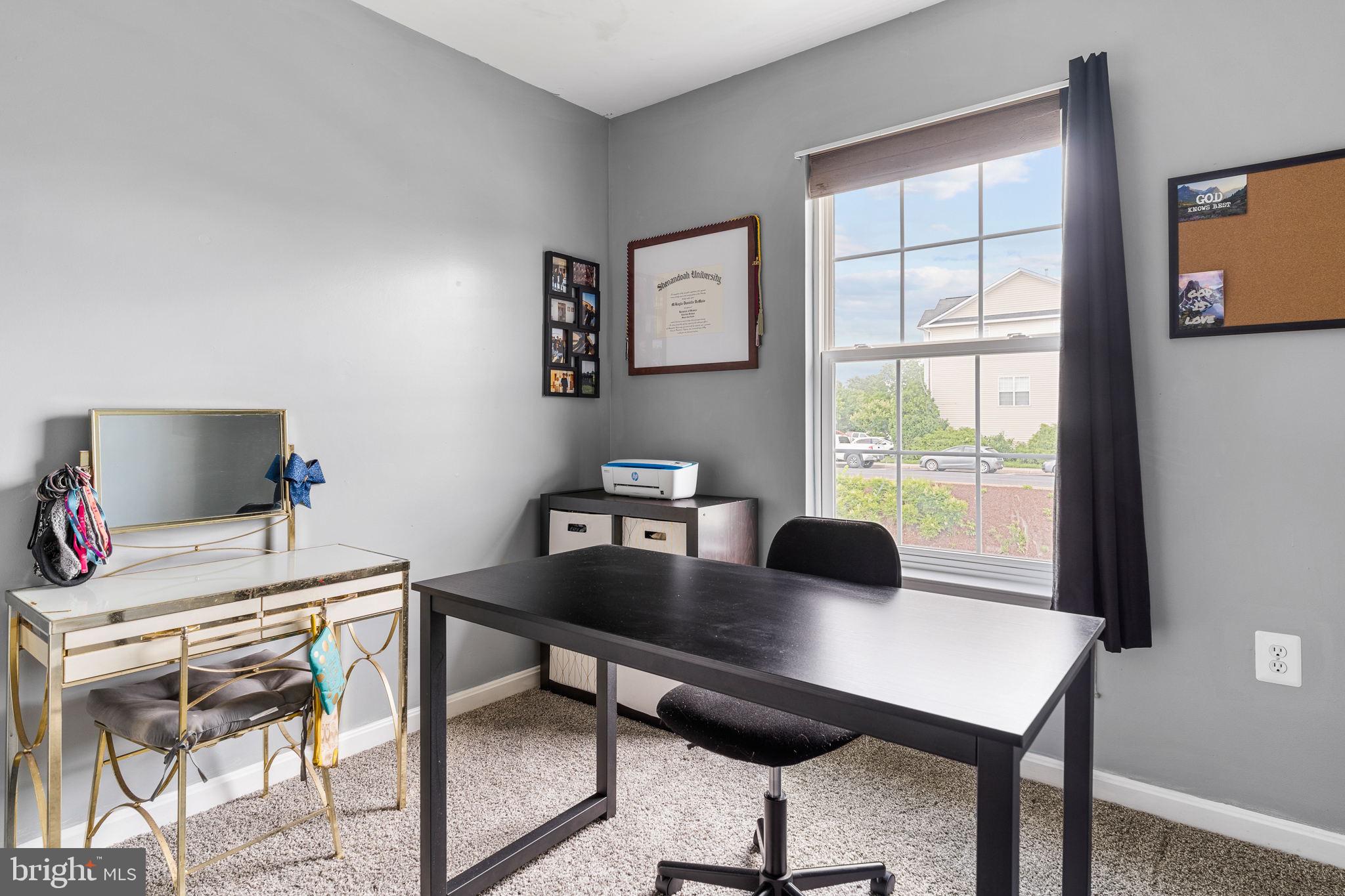 LEE'S RIDGE - Residential