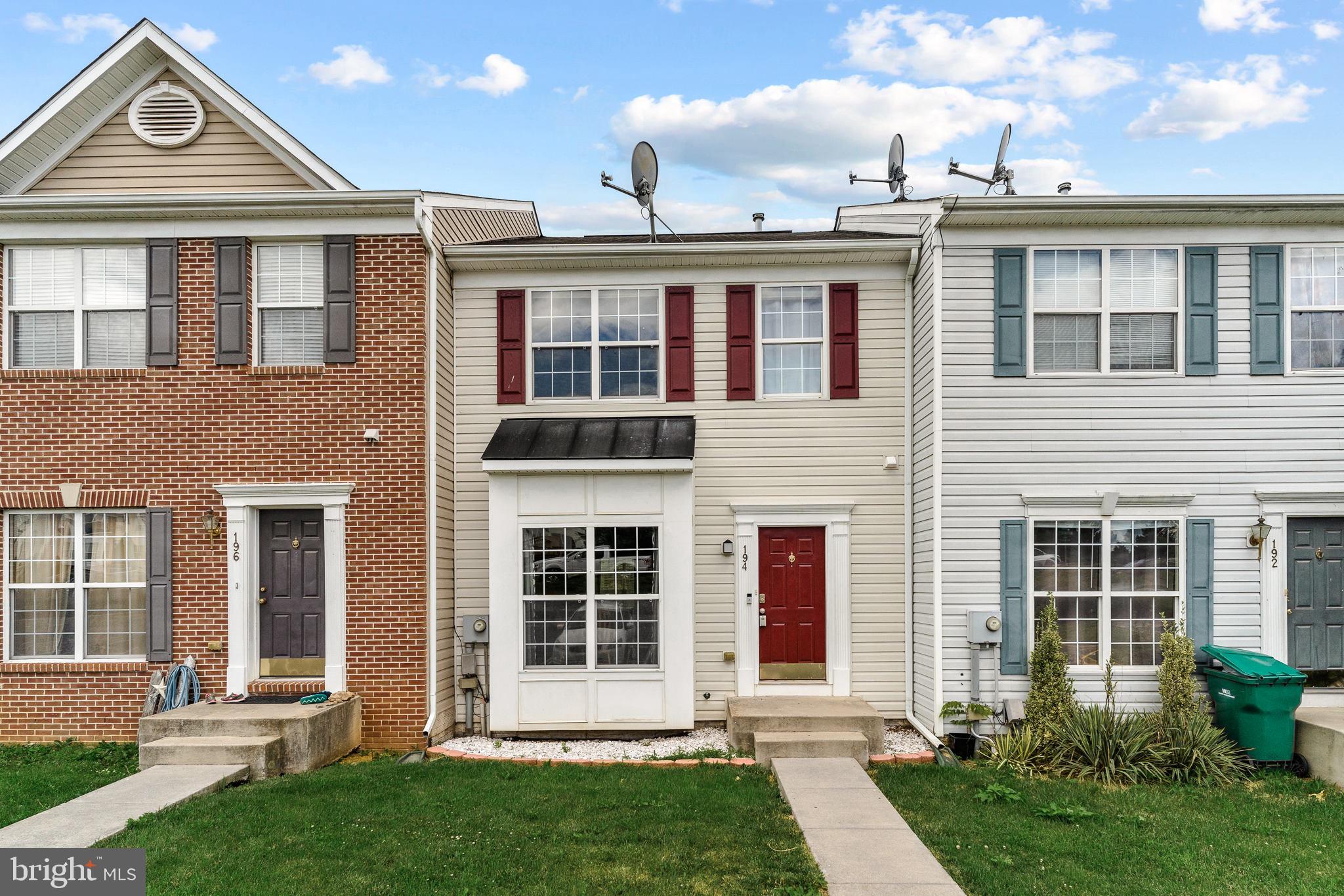 LEE'S RIDGE - Residential