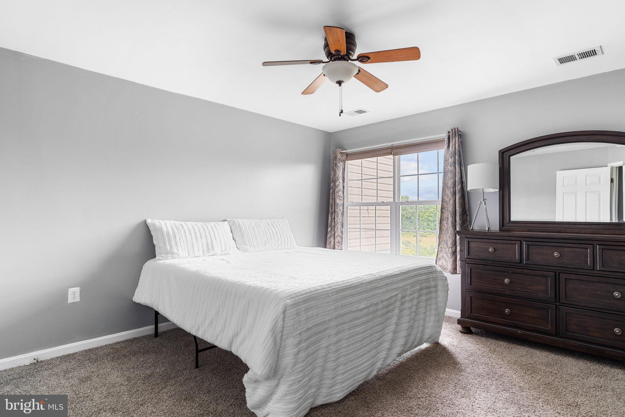 LEE'S RIDGE - Residential