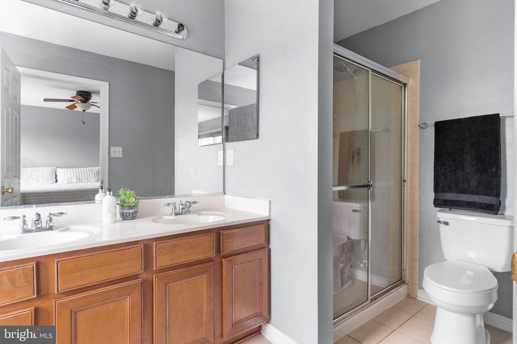 LEE'S RIDGE - Residential