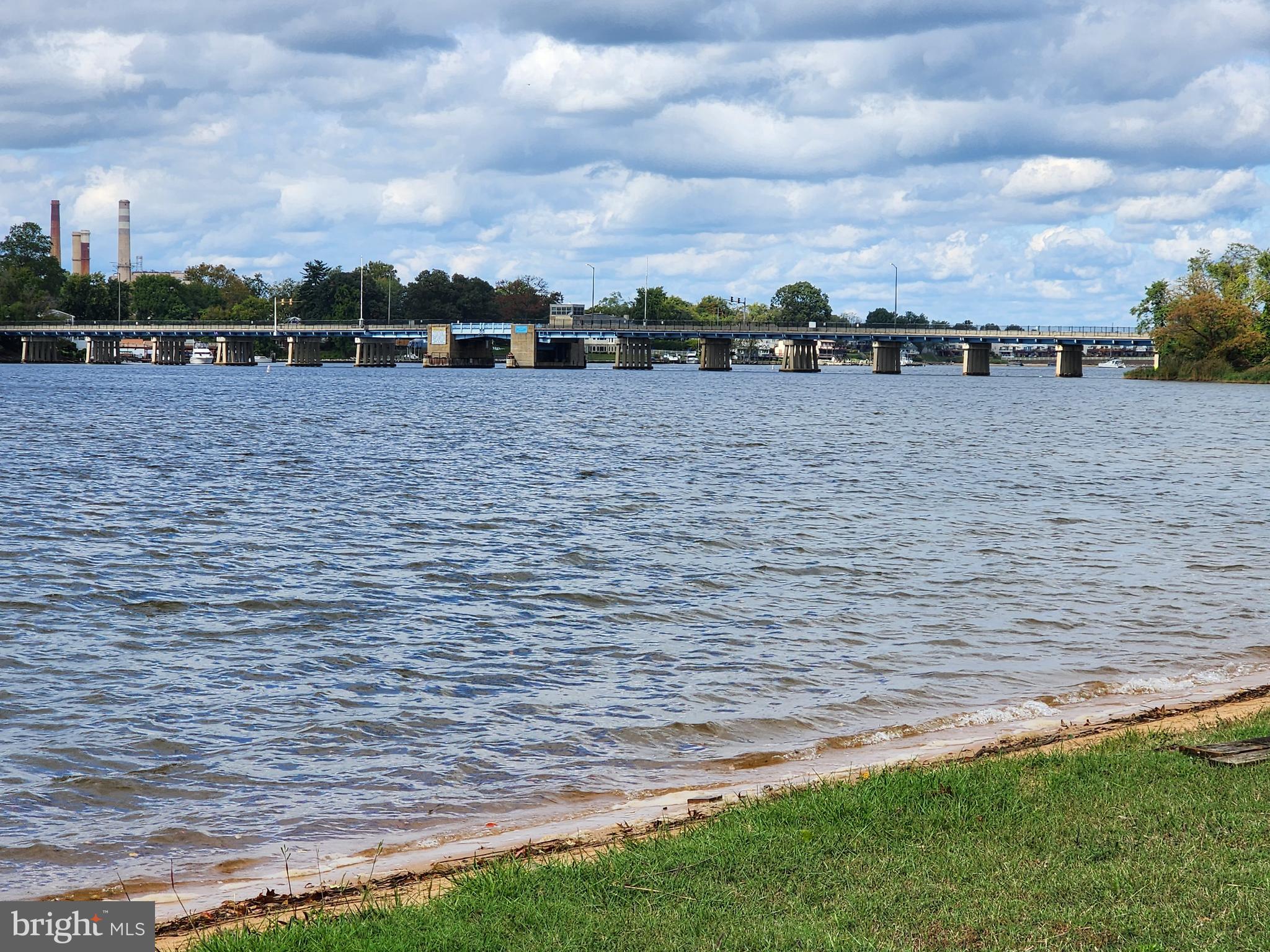SUNSET BEACH - Residential