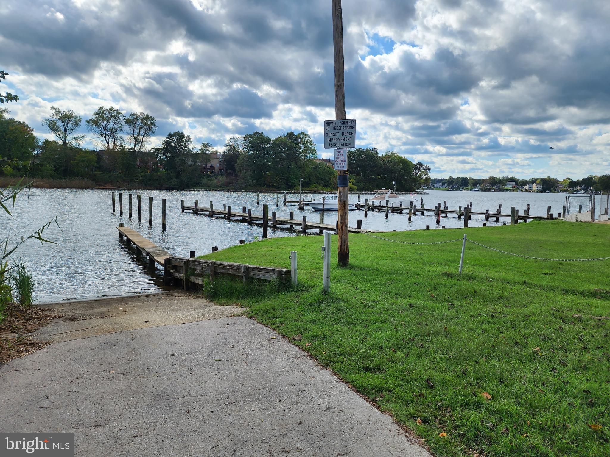 SUNSET BEACH - Residential