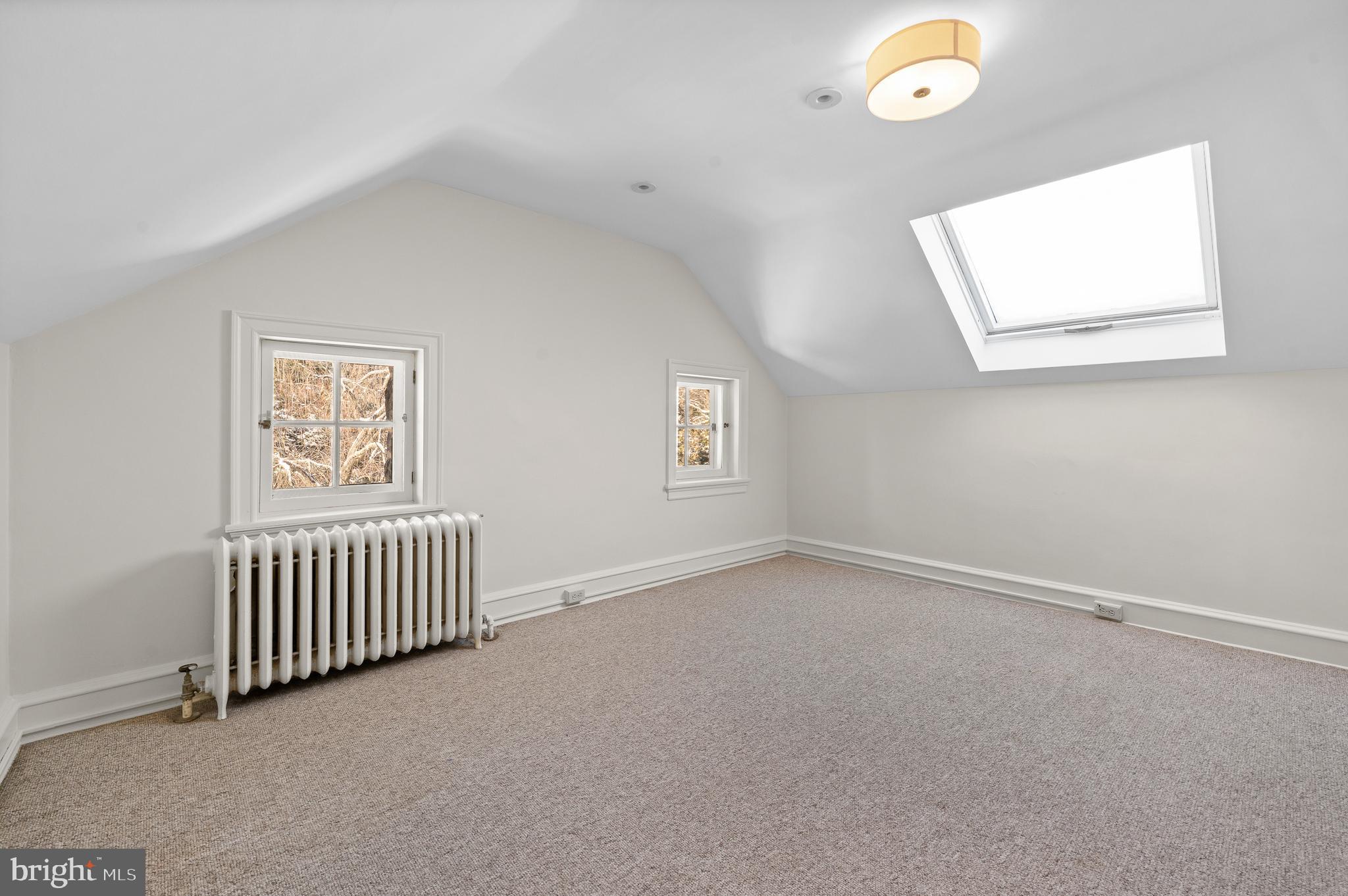 SOUTH WAYNE - Residential