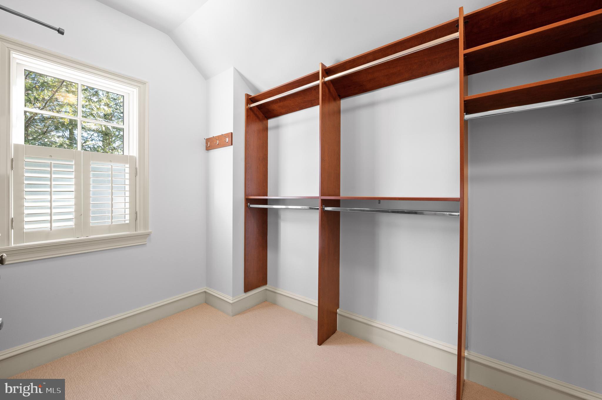 SOUTH WAYNE - Residential